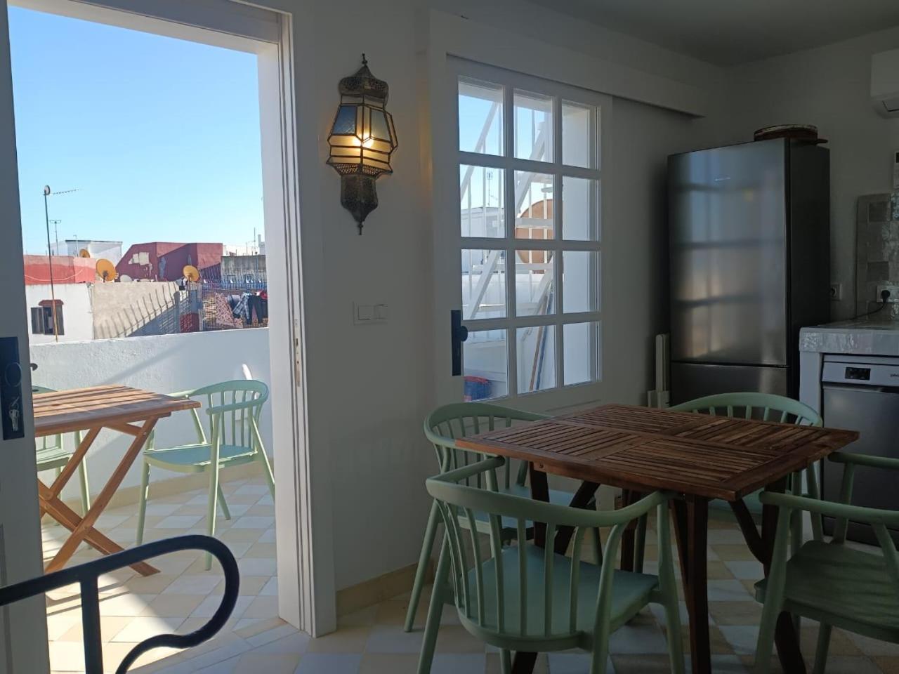 Maison Dans L'ancienne Medina, Deux Terrasses Proches De La * Tanger